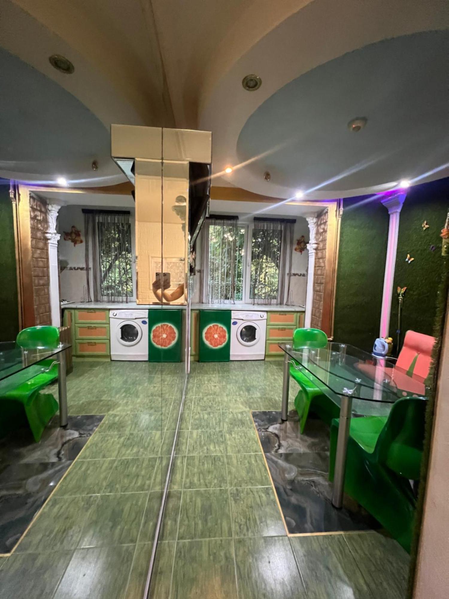 Afganskii Park Apartment Kisinyov Kültér fotó